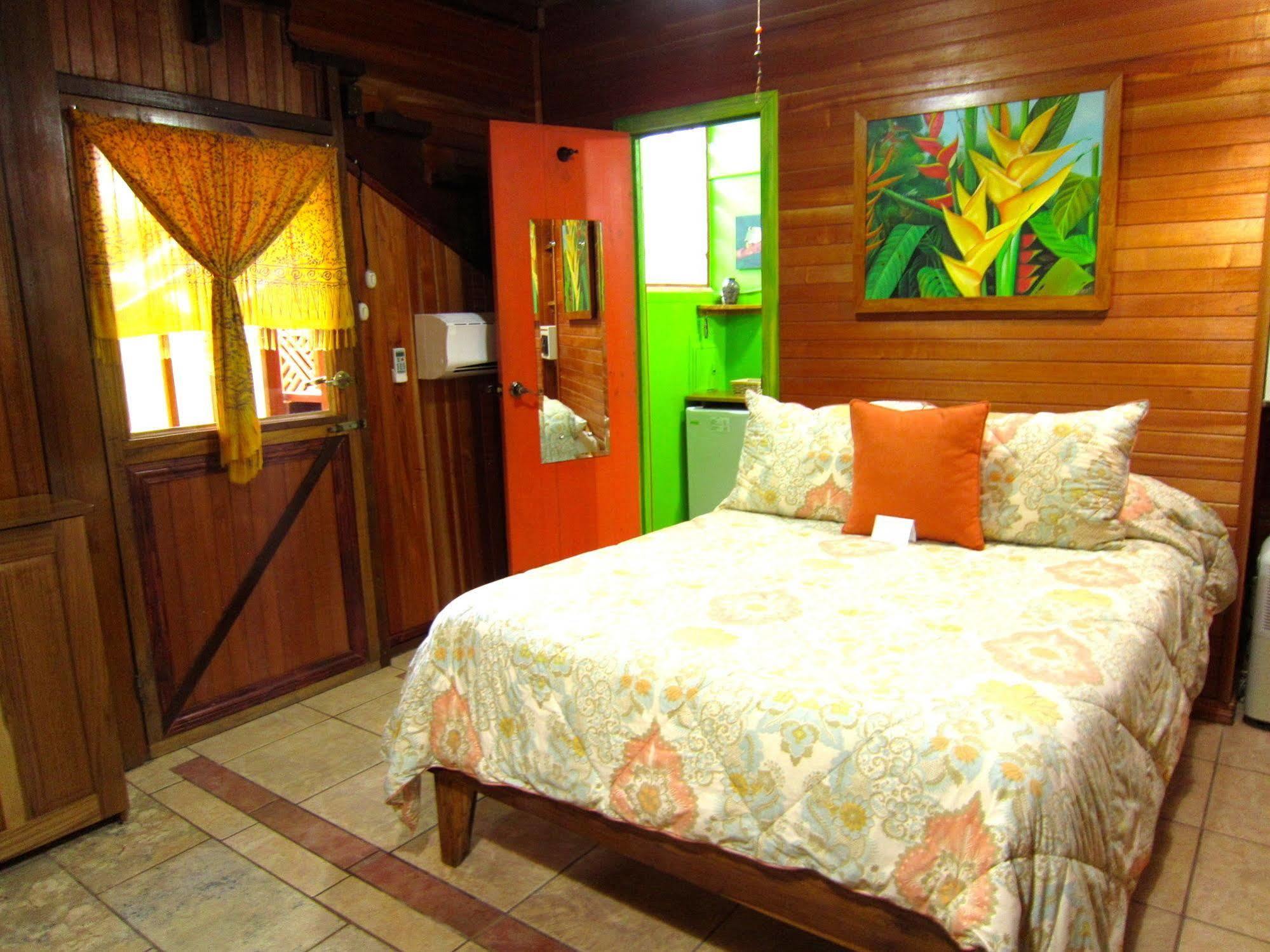 Physis Caribbean Bed & Breakfast Puerto Viejo de Talamanca 외부 사진