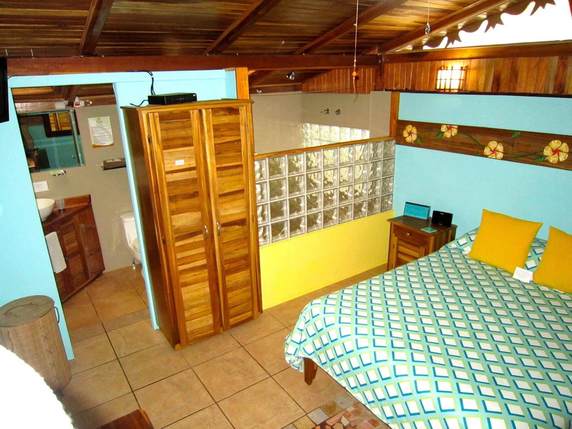 Physis Caribbean Bed & Breakfast Puerto Viejo de Talamanca 외부 사진