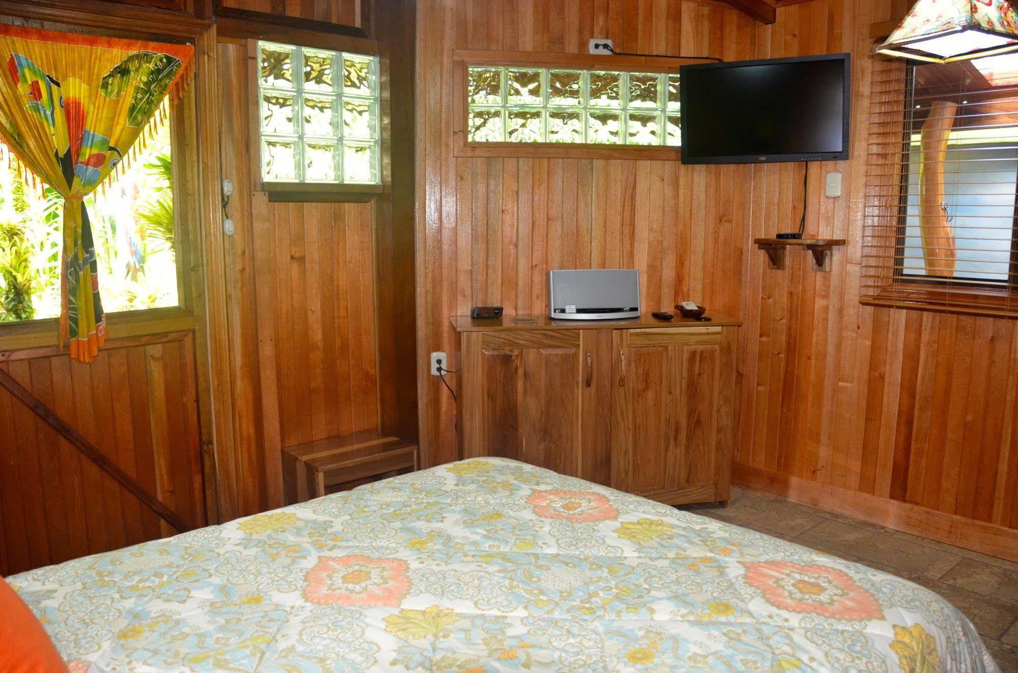 Physis Caribbean Bed & Breakfast Puerto Viejo de Talamanca 외부 사진